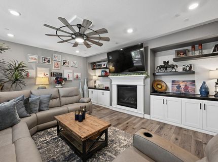 9016 Plympton Loop, Roseville, CA 95747 Photo