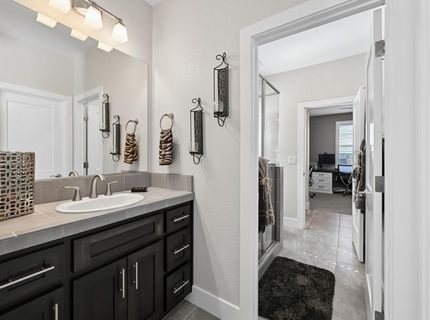 9016 Plympton Loop, Roseville, CA 95747 Photo