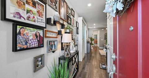 9016 Plympton Loop, Roseville, CA 95747 Photo