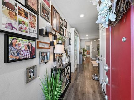 9016 Plympton Loop, Roseville, CA 95747 Photo