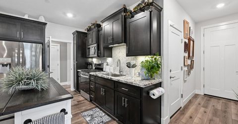9016 Plympton Loop, Roseville, CA 95747 Photo
