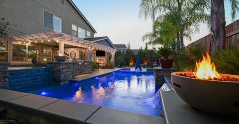 9016 Plympton Loop, Roseville, CA 95747 Photo
