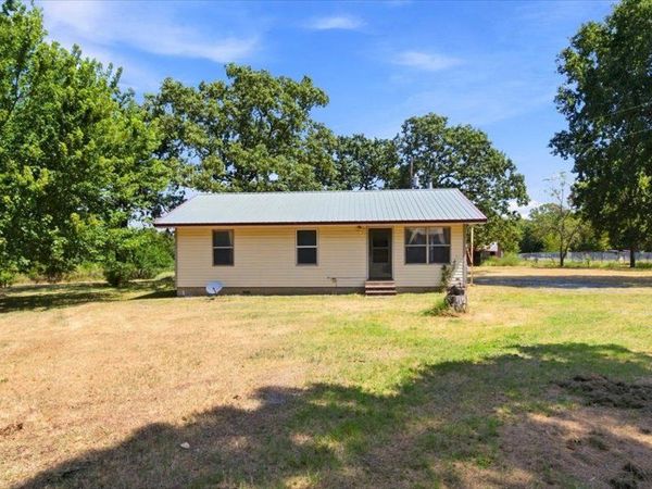 8055 E 585 , Locust Grove, OK 74352