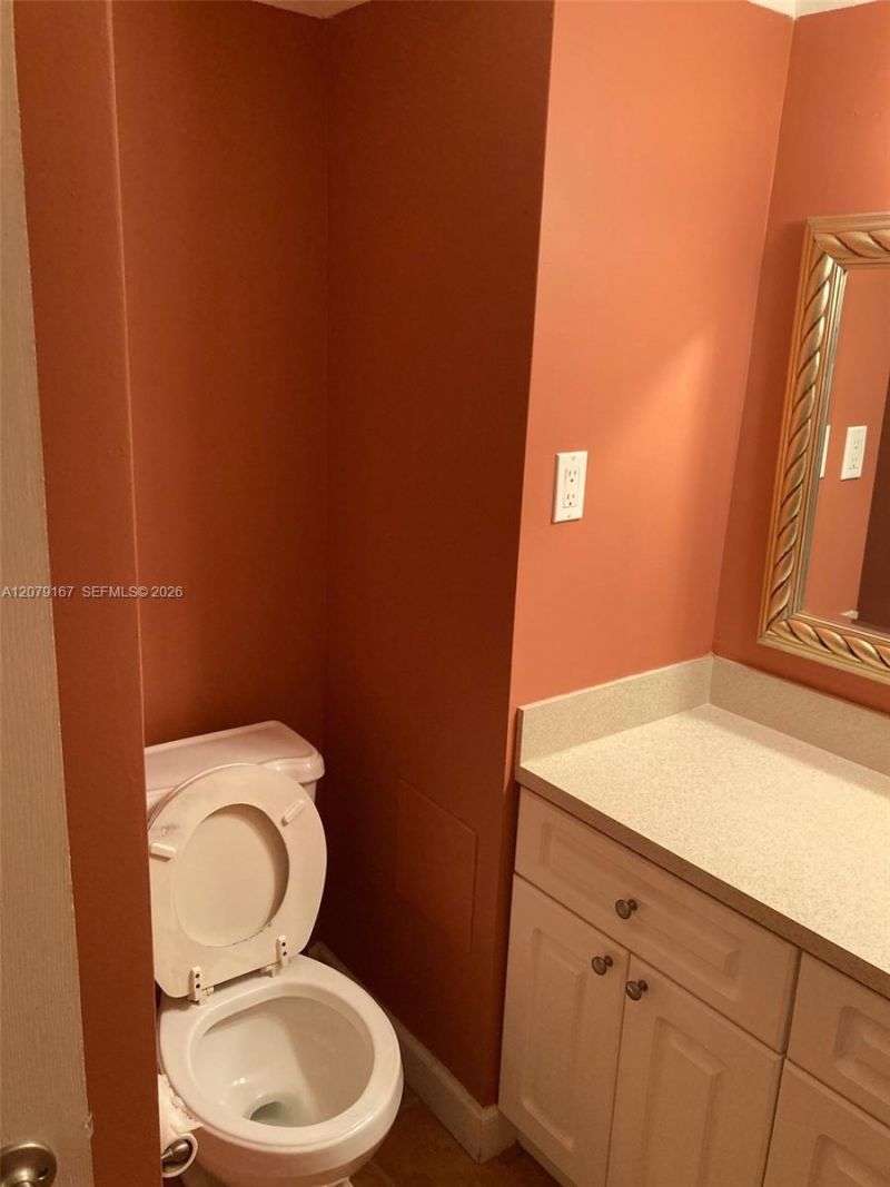18011 Biscayne Blvd, Unit 1203, Aventura, FL 33160 Photo
