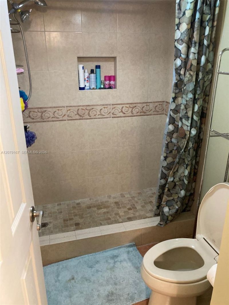 18011 Biscayne Blvd, Unit 1203, Aventura, FL 33160 Photo