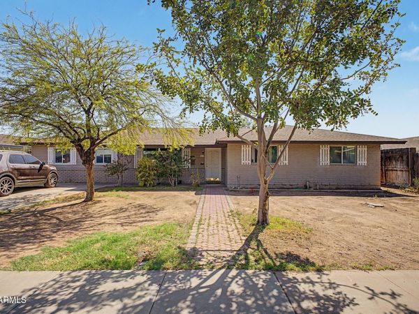 519 N CHERI LYNN Drive, Chandler, AZ 85225