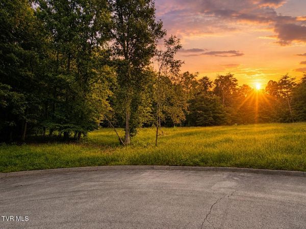 3013 Wildwood Circle, Church Hill, TN 37642
