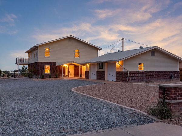 3104 14th Avenue SE, Rio Rancho, NM 87124