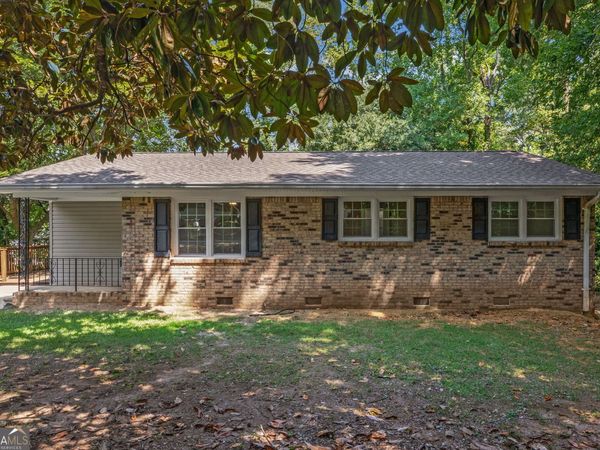 2840 Somerton Drive, Morrow, GA 30260