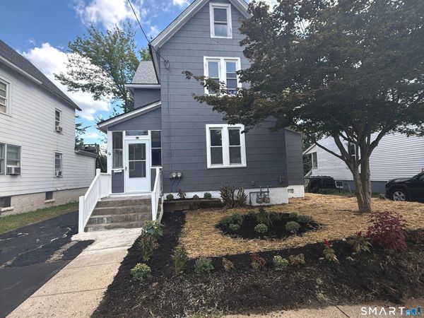74 Grove, Middletown, CT 06457