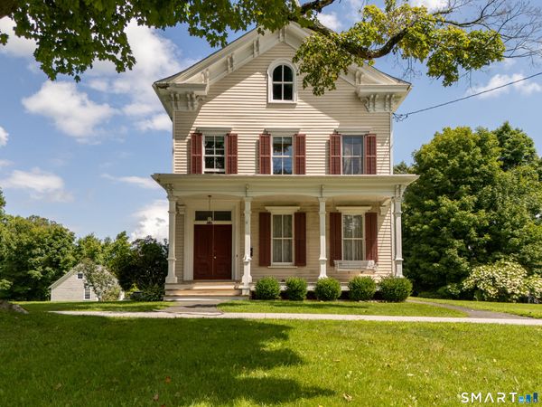 64 Main , Newtown, CT 06470