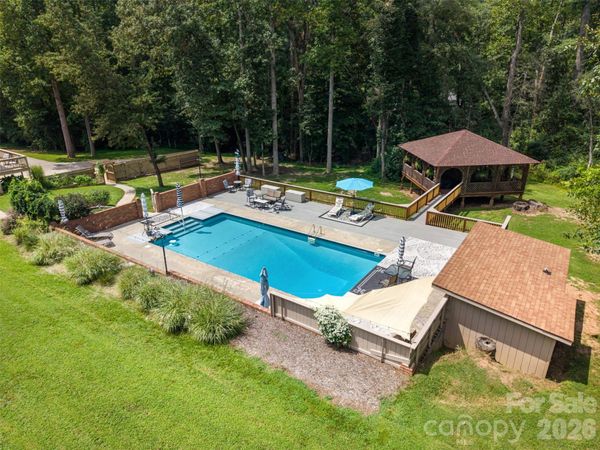 202 Legion Road , Hudson, NC 28638