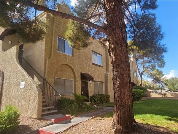 5081 Pioneer Avenue, Unit 204, Las Vegas, NV 89146