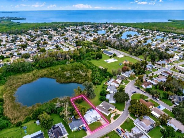 3349 OVERLAND DRIVE , HOLIDAY, FL 34691