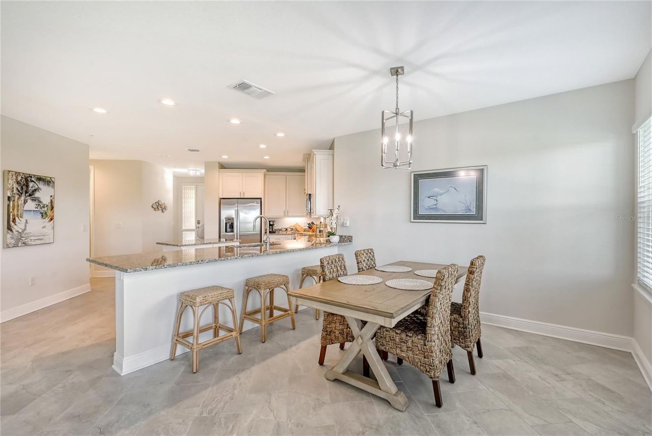7930 34th Avenue W, Unit 102, Bradenton, FL 34209 Photo