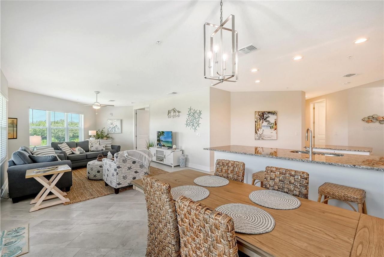 7930 34th Avenue W, Unit 102, Bradenton, FL 34209 Photo