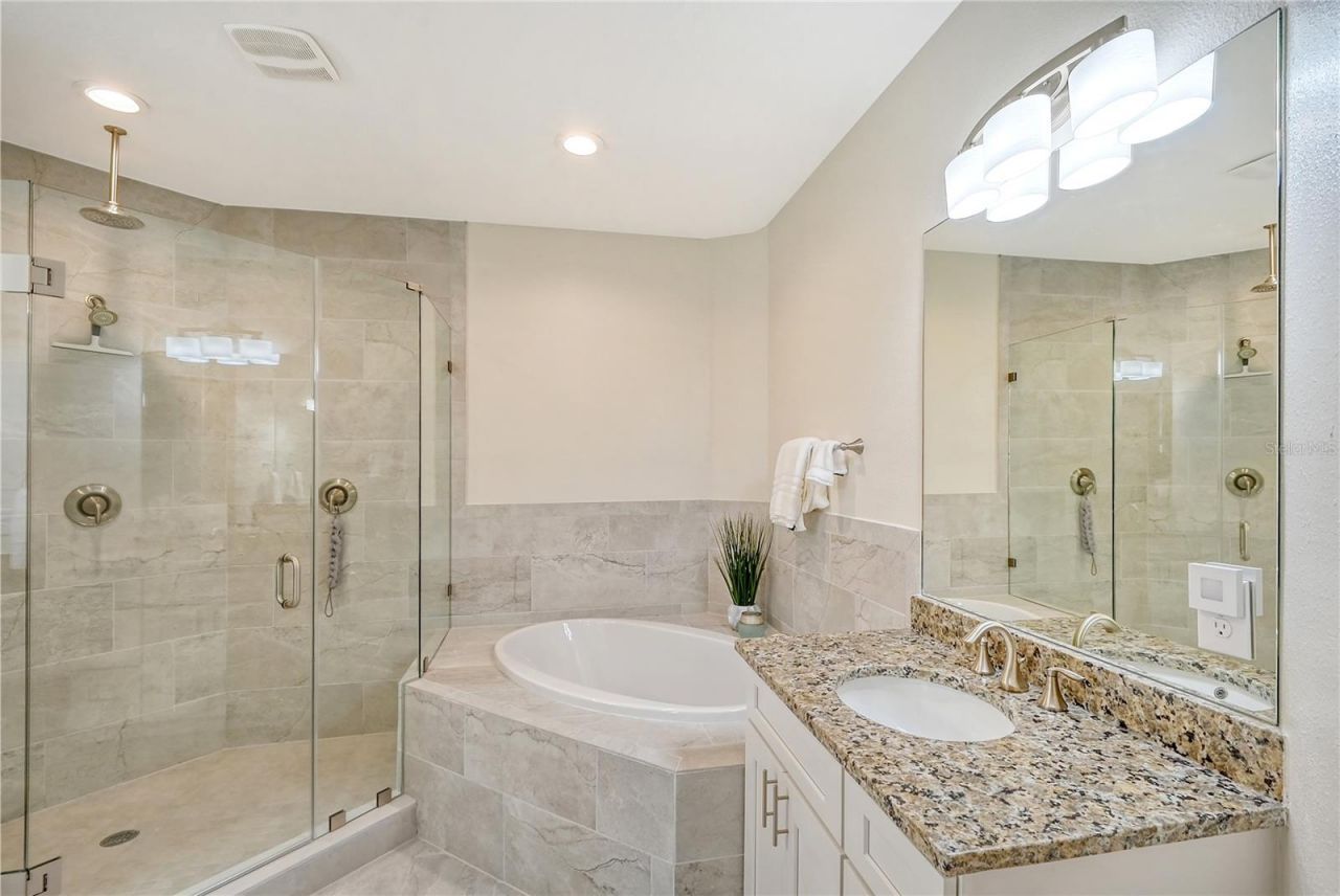 7930 34th Avenue W, Unit 102, Bradenton, FL 34209 Photo