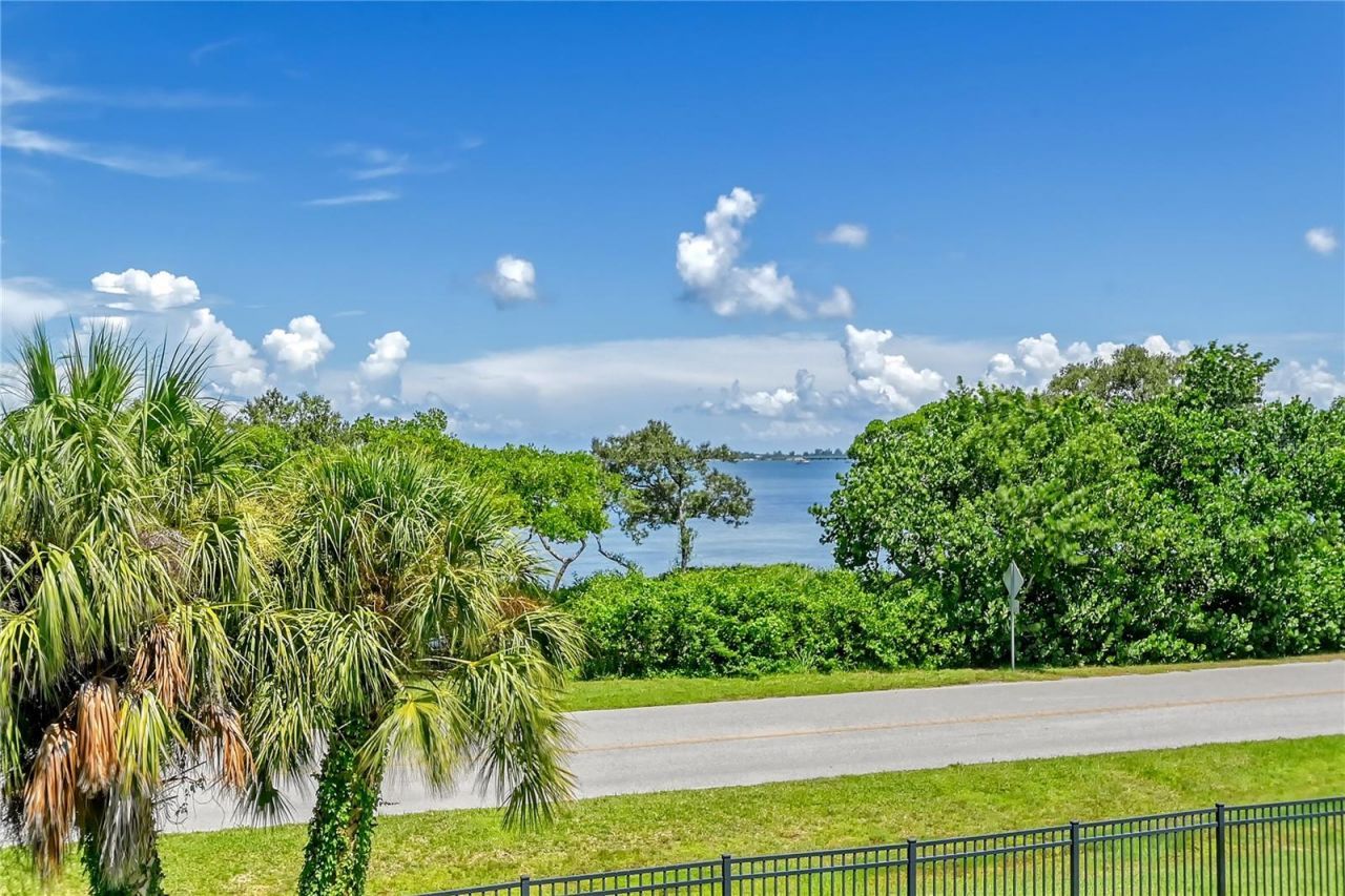 7930 34th Avenue W, Unit 102, Bradenton, FL 34209 Photo