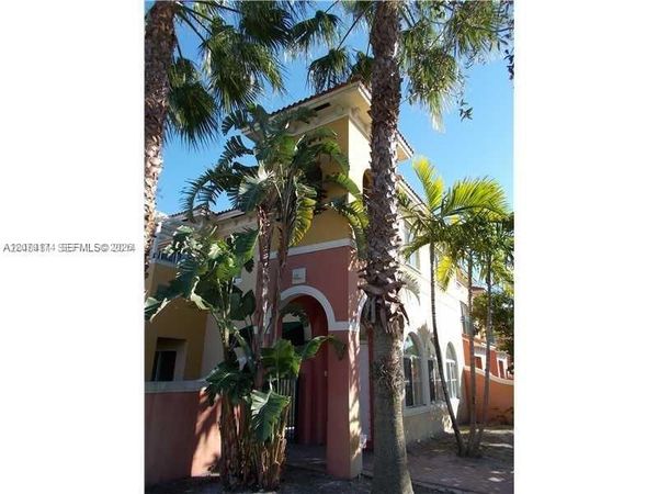 3632 NW 30th Ct , Unit 10F, Lauderdale Lakes, FL 33311