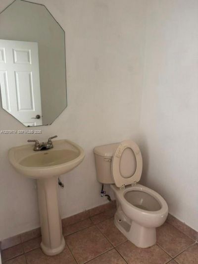3632 NW 30th Ct , Unit 10F, Lauderdale Lakes, FL 33311 Photo