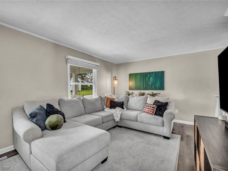 707 Kathron Avenue, Cuyahoga Falls, OH 44221 Photo 11