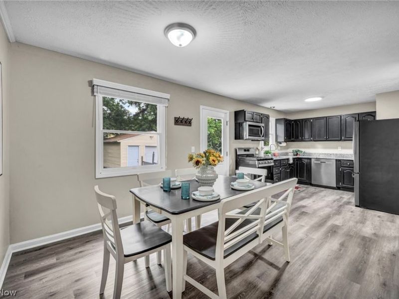 707 Kathron Avenue, Cuyahoga Falls, OH 44221 Photo 13
