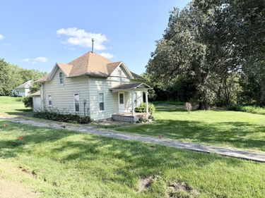 602 4TH Street, GRANT, IA 50847