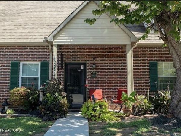 6906 Kings Crossing Way Way, Knoxville, TN 37918