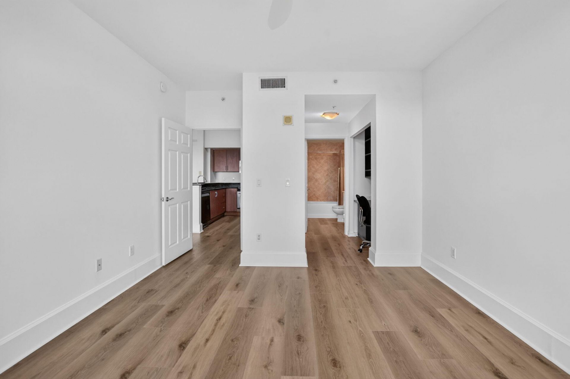233 S Federal Highway, Unit 623, Boca Raton, FL 33432 Photo