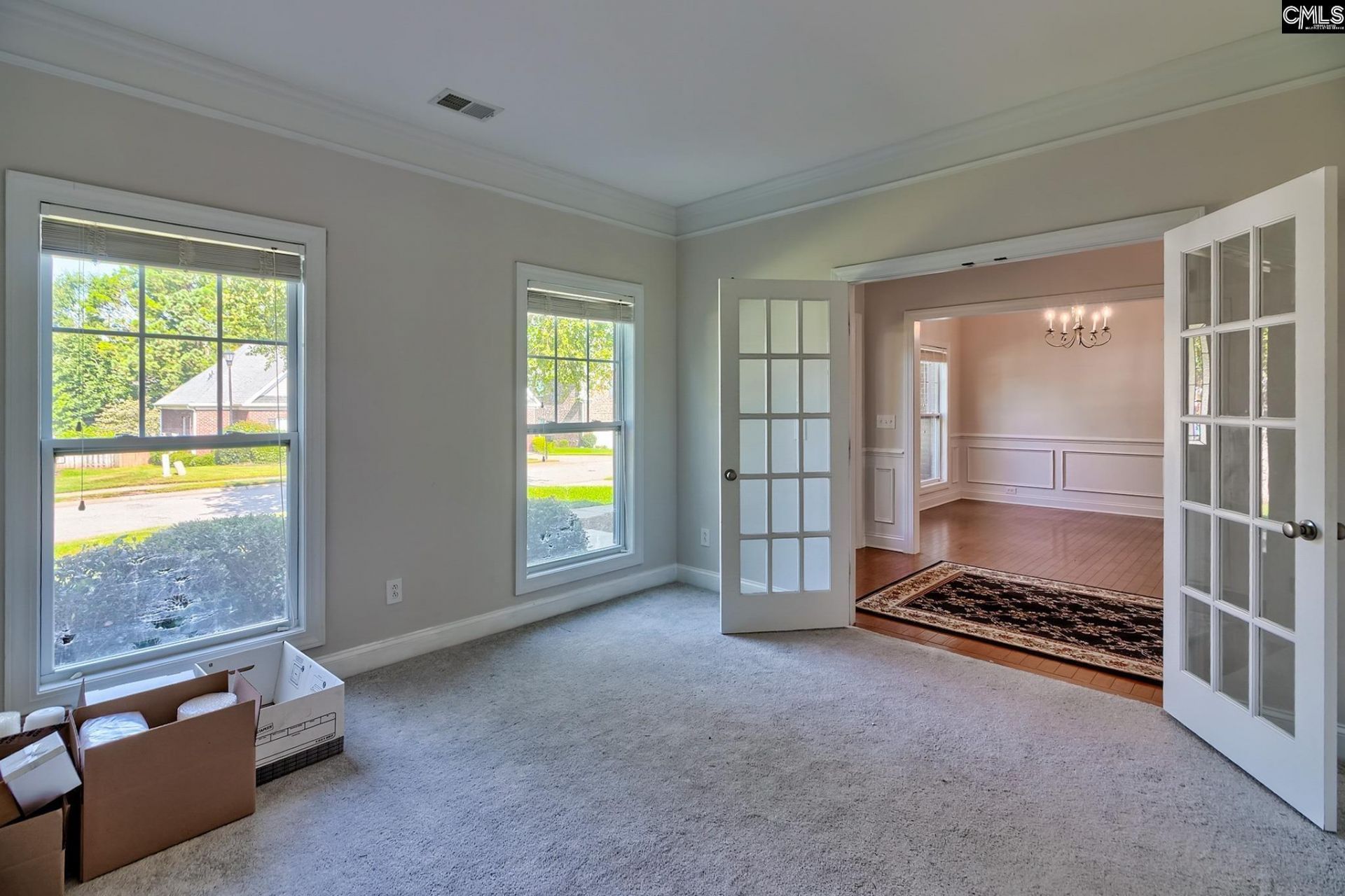 247 Grandflora Lane  Photo 11