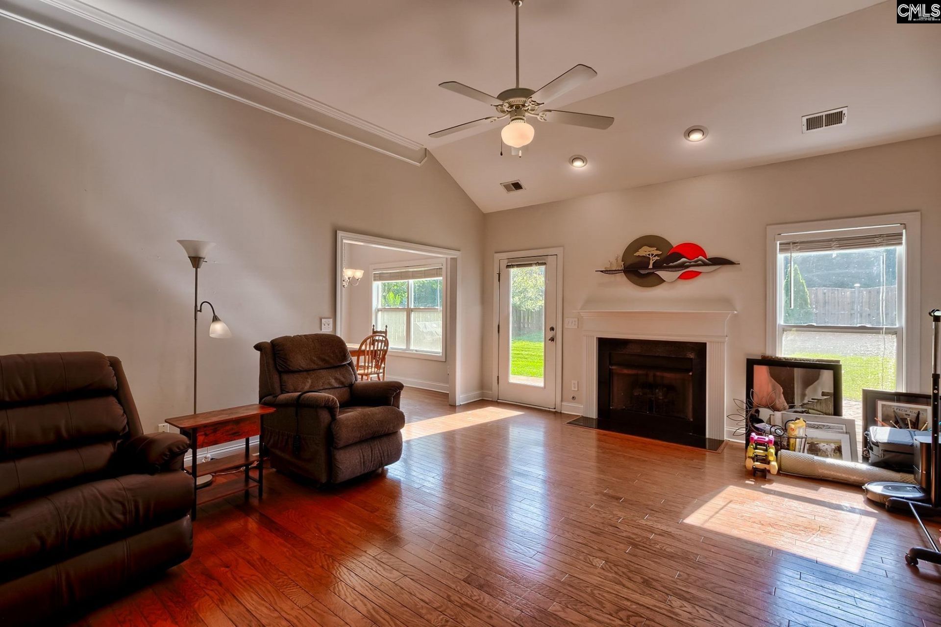 247 Grandflora Lane  Photo 13