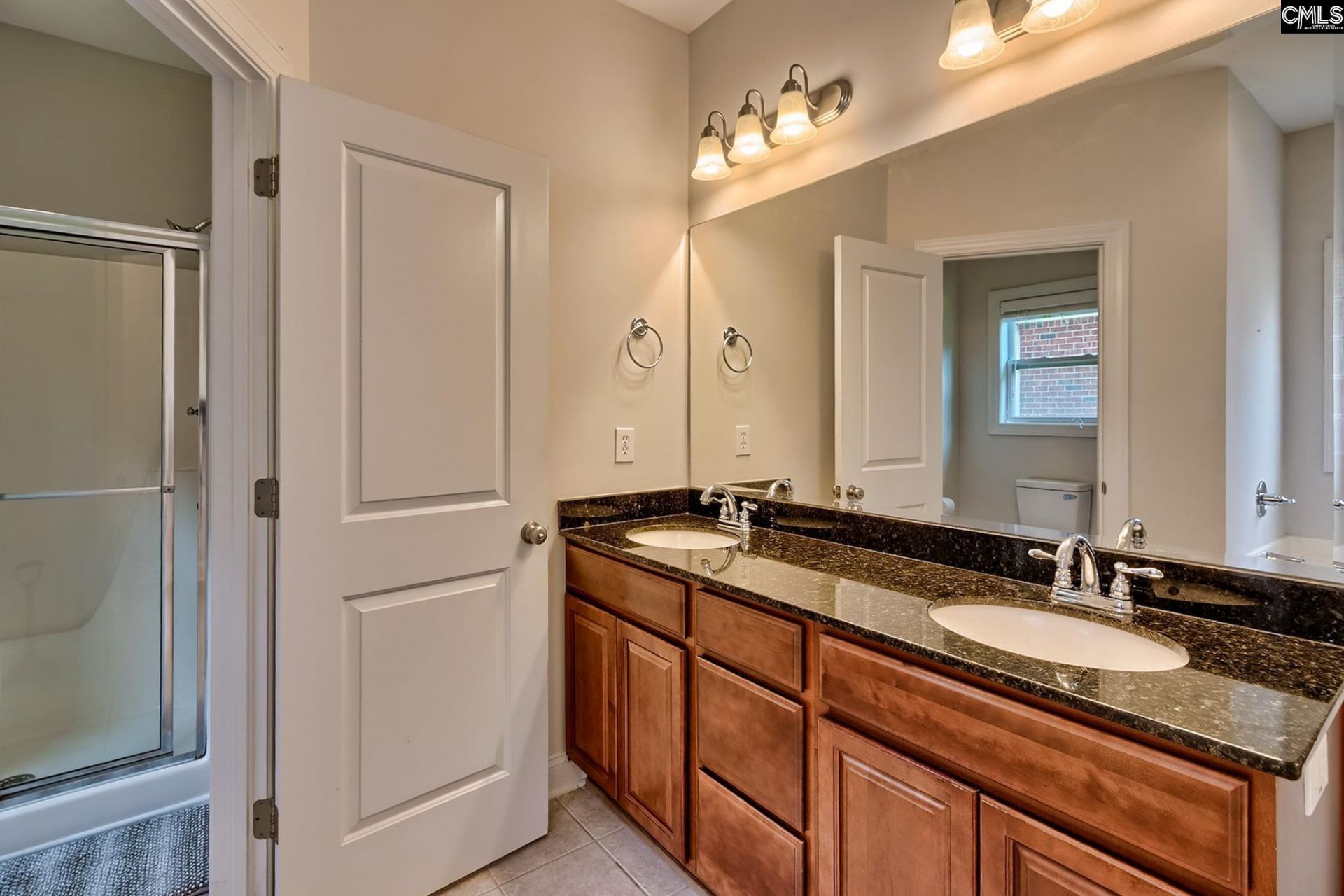 247 Grandflora Lane  Photo 27