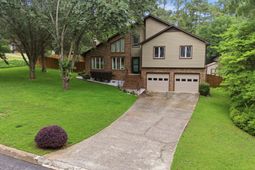 530 Stromsdale Road  photo 4