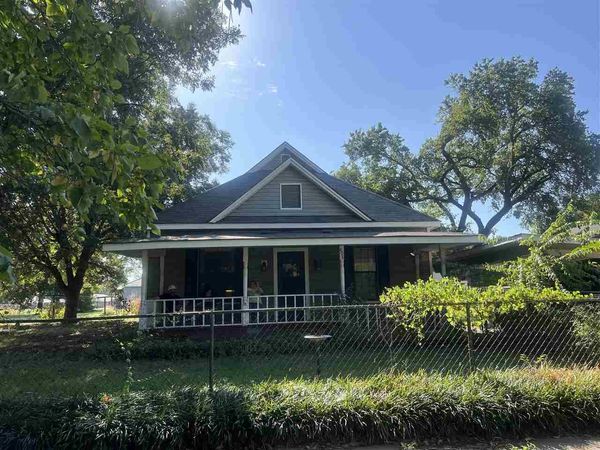 408 3rd Street, Morrison, OK 73061
