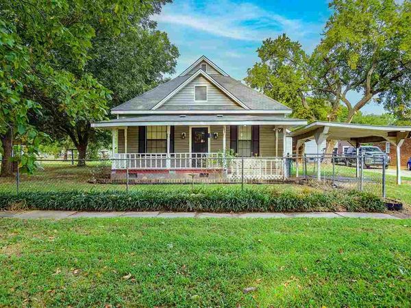 408 3rd Street, Morrison, OK 73061