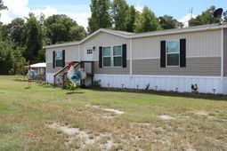 860 Coach Road photo 4