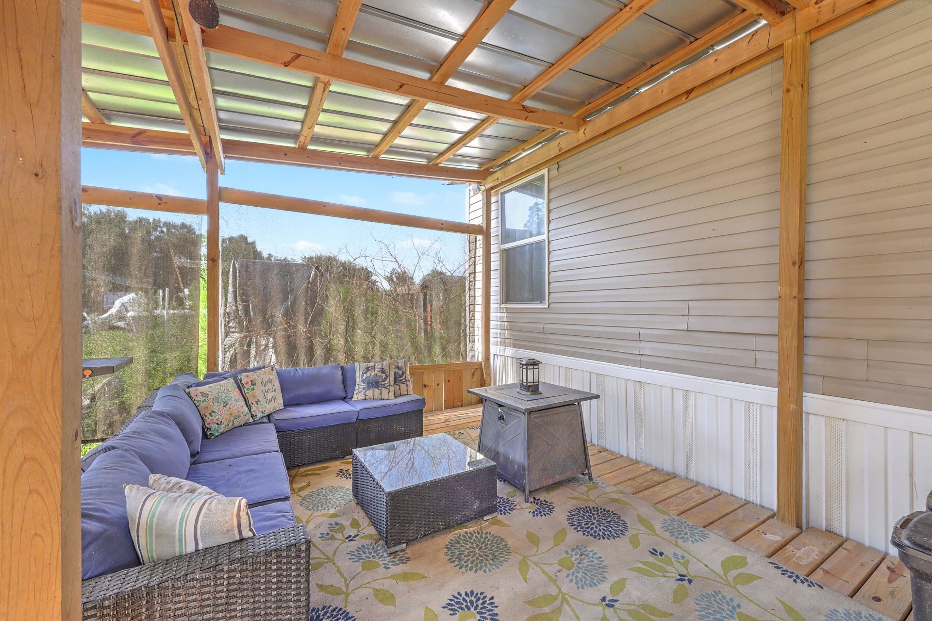 860 Coach Road Photo 21