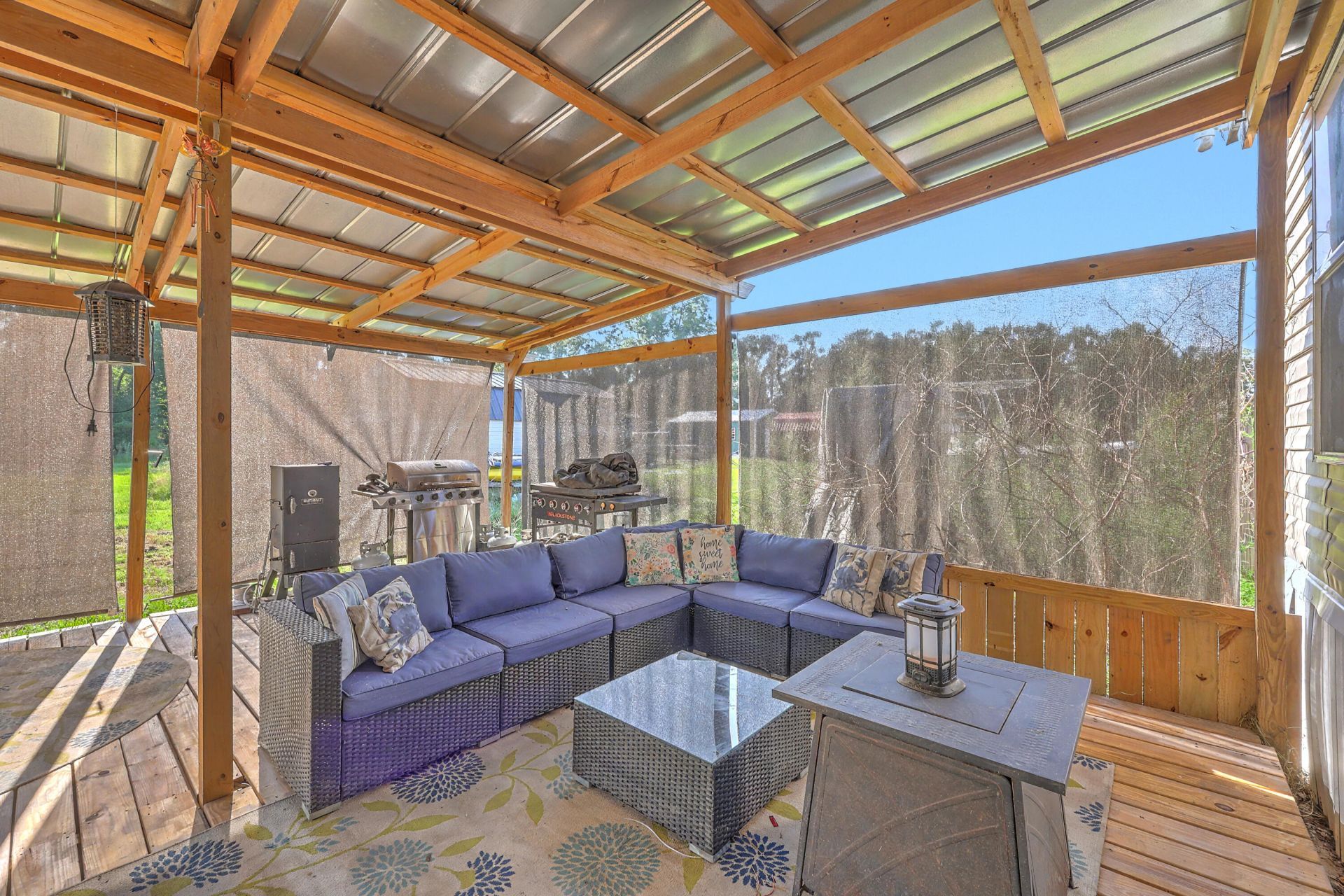 860 Coach Road Photo 22