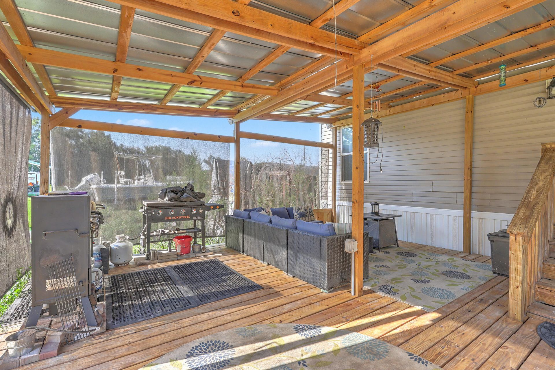 860 Coach Road Photo 23