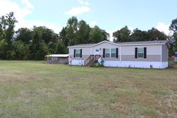 860 Coach Road photo 4
