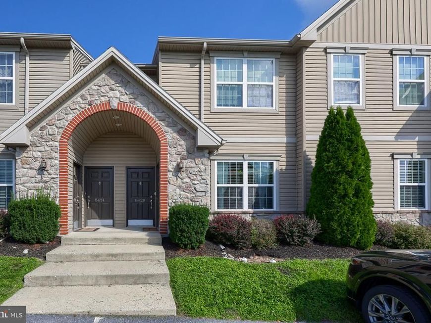 8426 Hilton Street, Hummelstown, PA 17036 Main Photo