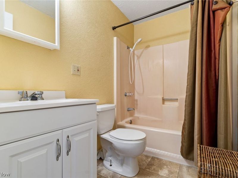 3814 Talent Drive, Akron, OH 44319 Photo 38
