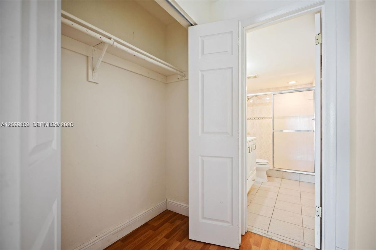 200 178th Dr , Unit 505, Sunny Isles Beach, FL 33160 Photo