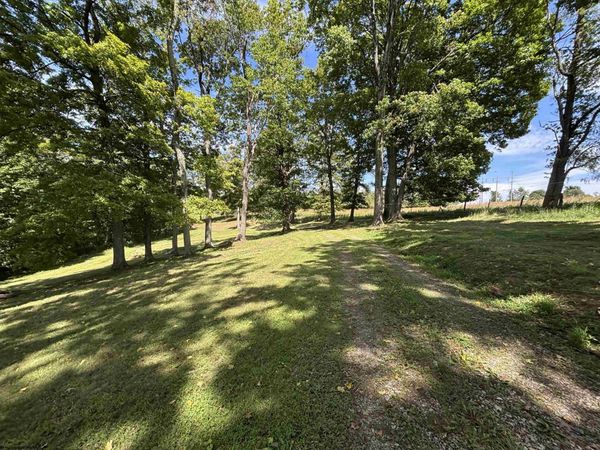 152 Rocky Lane, Volga, WV 26238