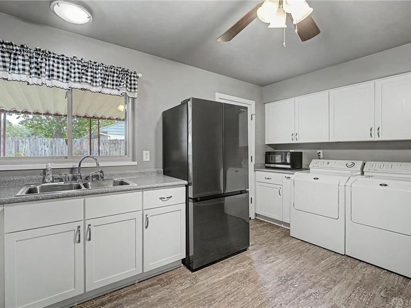 643 Mossoak Drive, Kettering, OH 45429 Photo 19