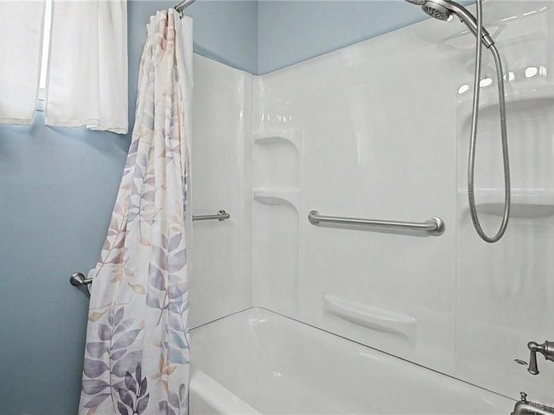 643 Mossoak Drive, Kettering, OH 45429 Photo 34