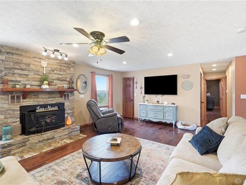 2275 Oxford Trenton Road, Milford Township, OH 45056 Photo 6