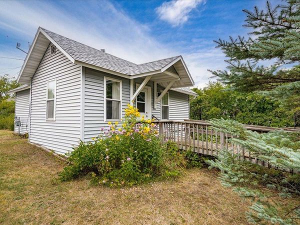 409 7th Street , Cloquet, MN 55720