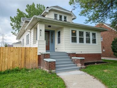 811 Cleveland Drive, Buffalo, NY 14225