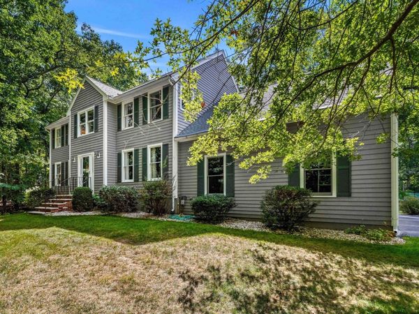 4 Mulberry Street, Groveland, MA 01834